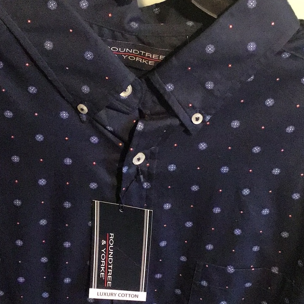 Roundtree & Yorke Dark Blue Shirt with Dot Pattern